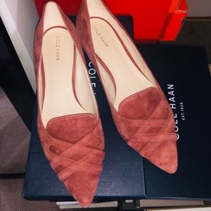 NWT Cole Haan flats rust